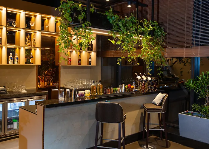 Holiday Inn Bengaluru Racecourse By Ihg